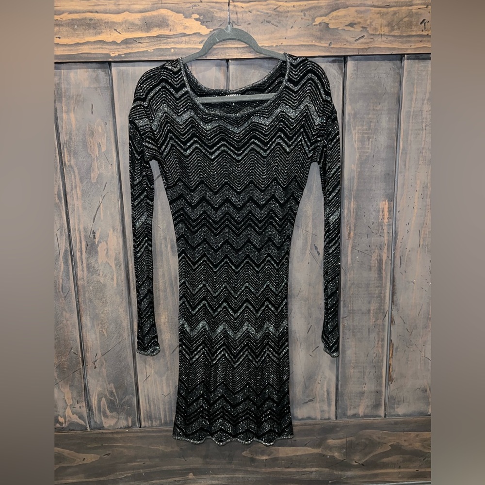 Express Black & Silver Zigzag Midi Dress